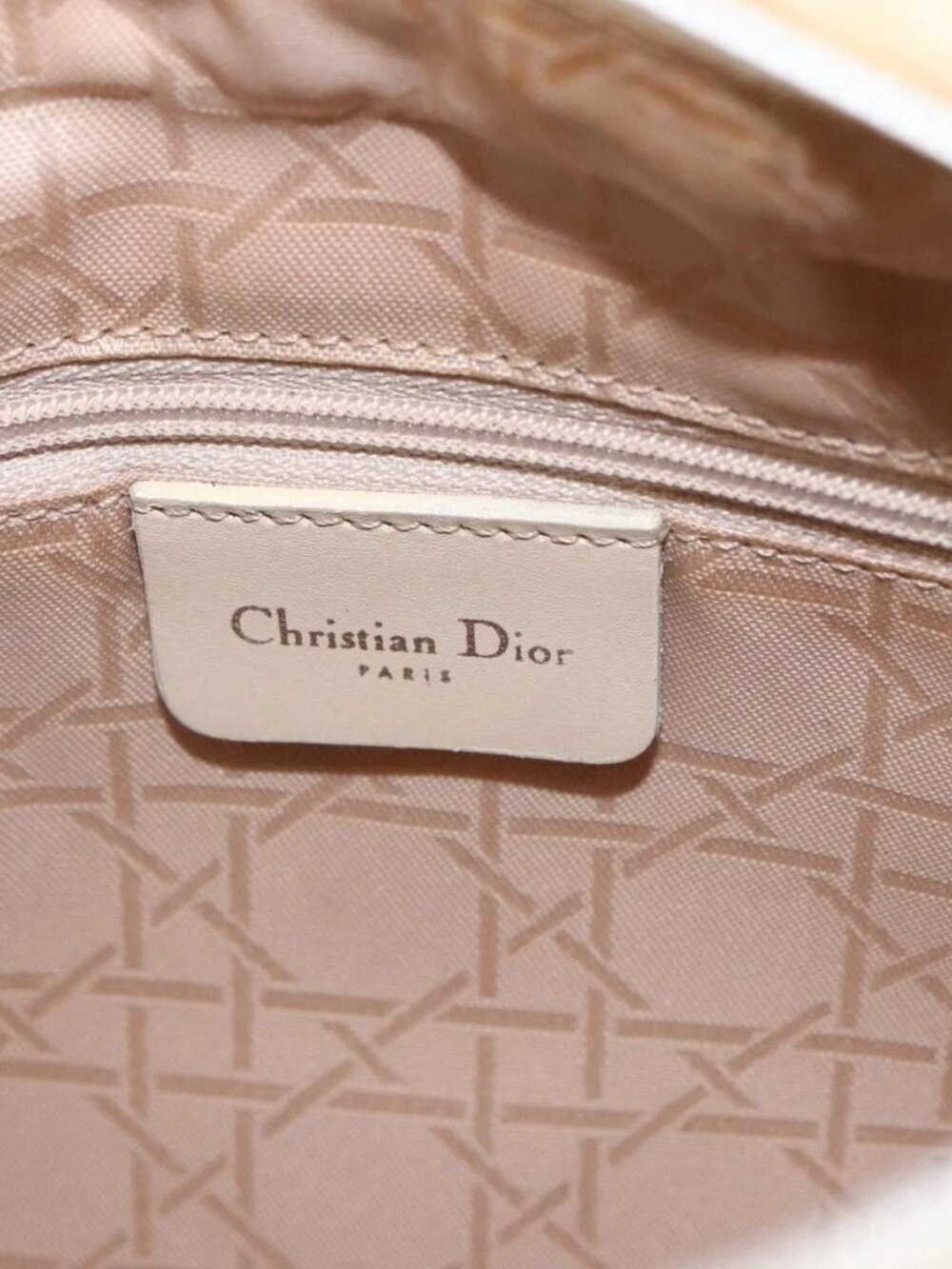 Christian Dior Lady Dior Canage Hand Bag Nylon White Silver Auth 158966 - Picture 11 of 16